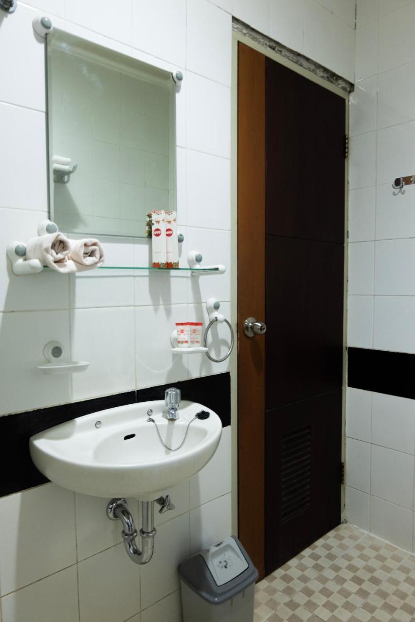 Maktal Hotel Mataram Exteriör bild